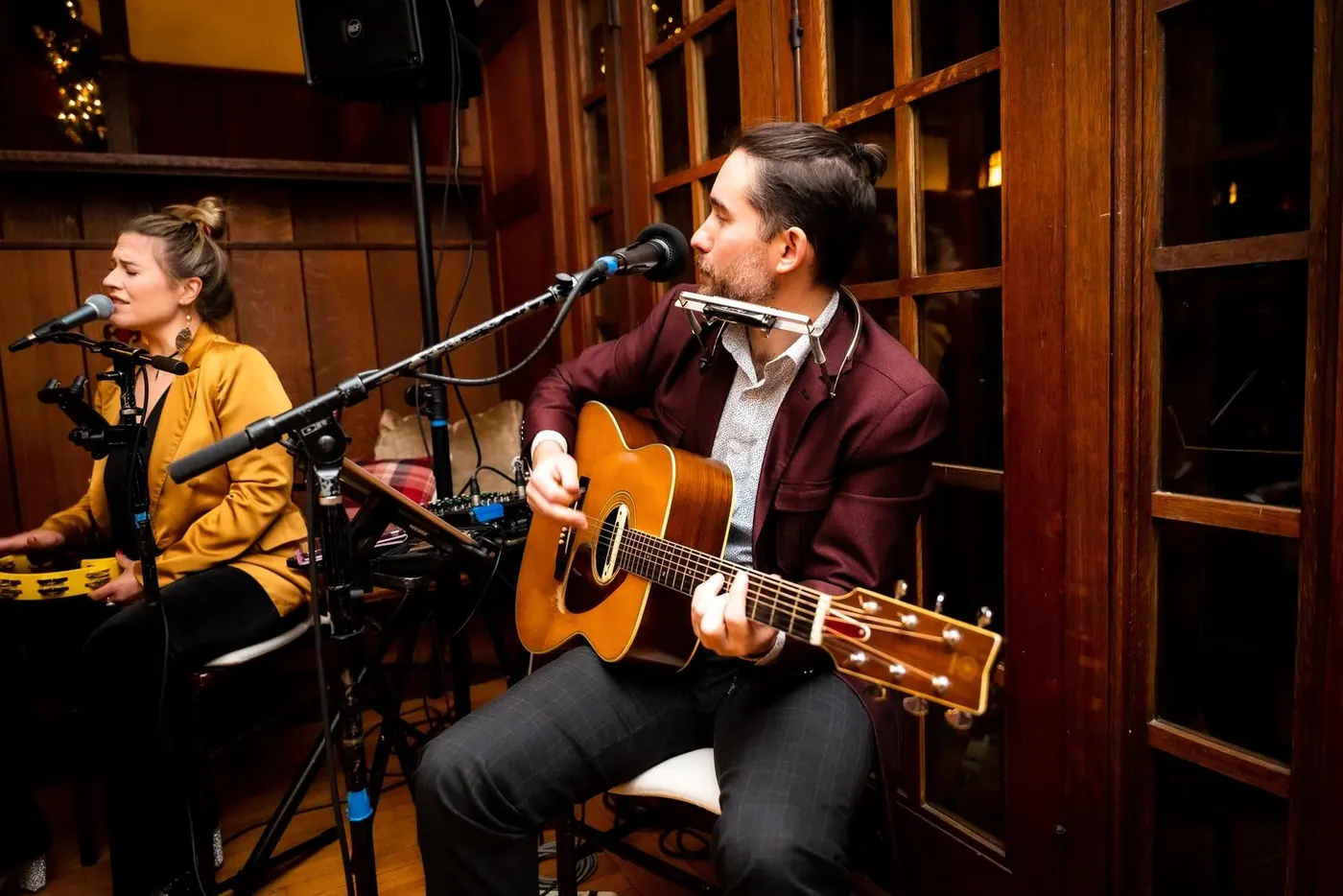 Joseph & Erika, live music & dj duo — photo 6