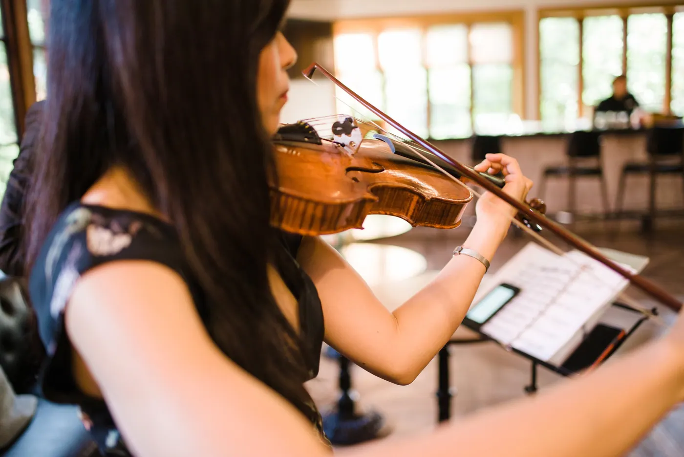 Wedding music by La Vie En Rose Talent